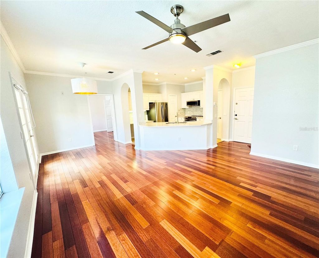 Photo of 860 N Orange Avenue #332, Orlando, FL 32801 (MLS # O6354208)