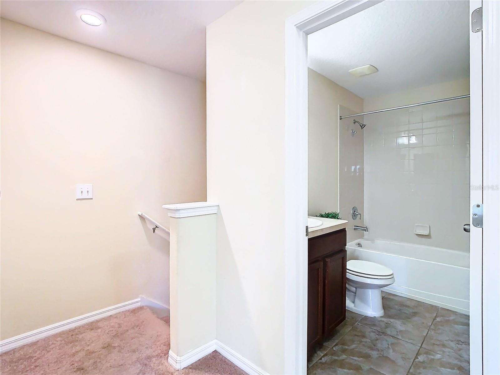 THOUSAND OAKS EAST PH V - Residential