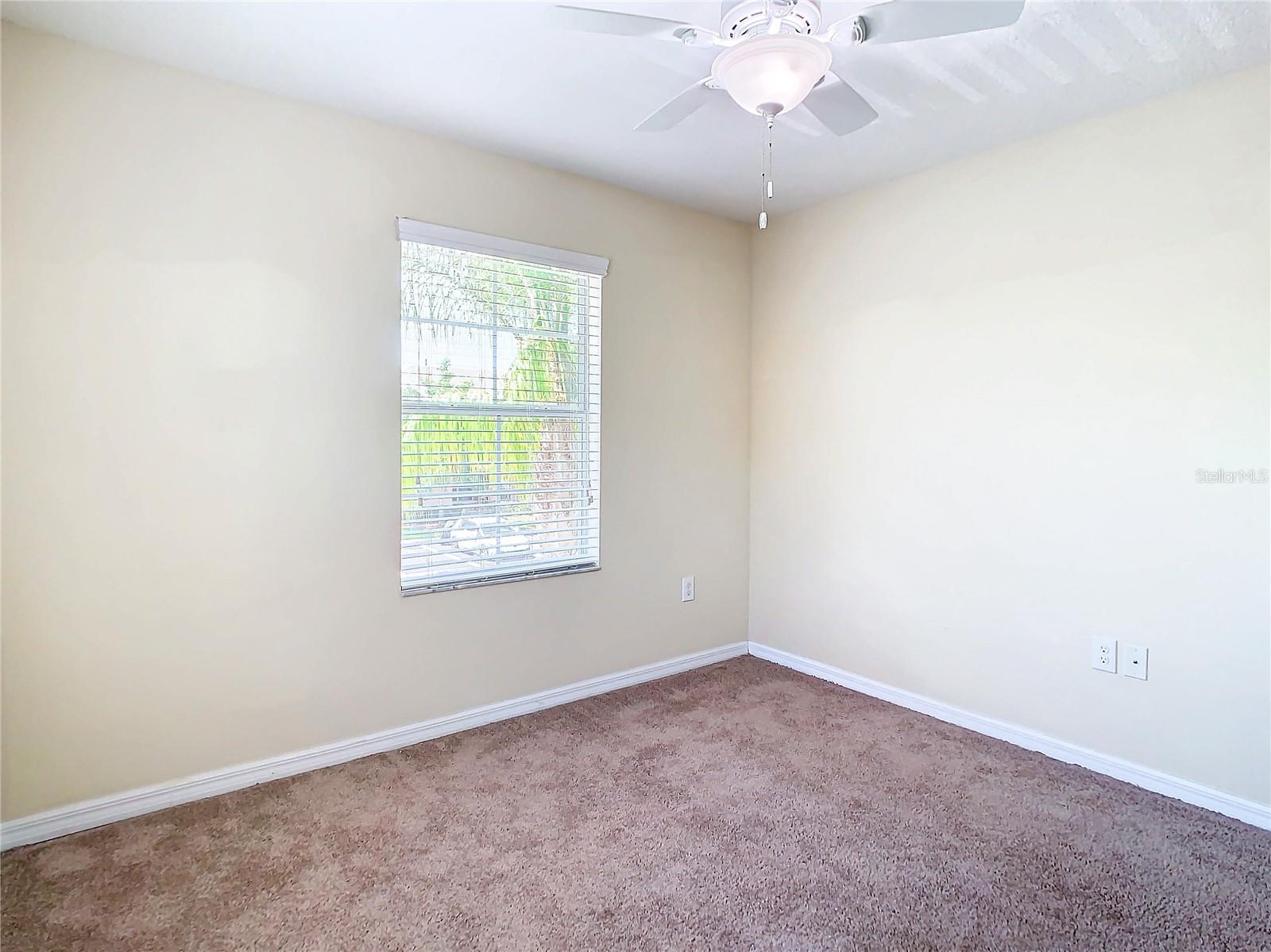 THOUSAND OAKS EAST PH V - Residential