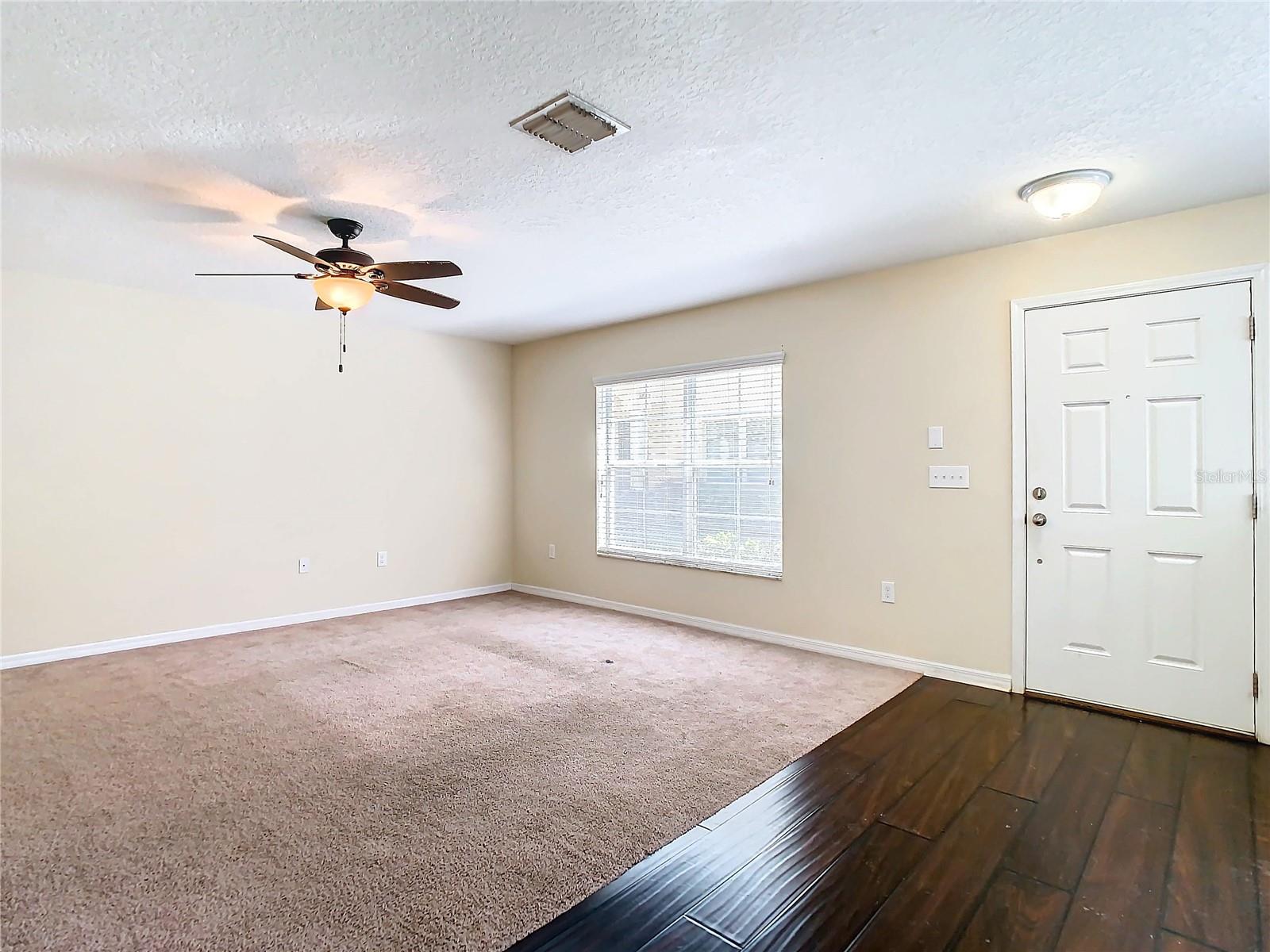 THOUSAND OAKS EAST PH V - Residential
