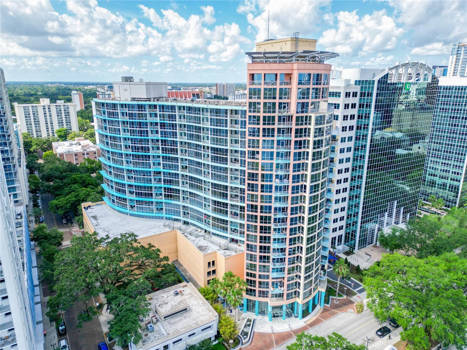 WAVERLY/LK EOLA - Residential