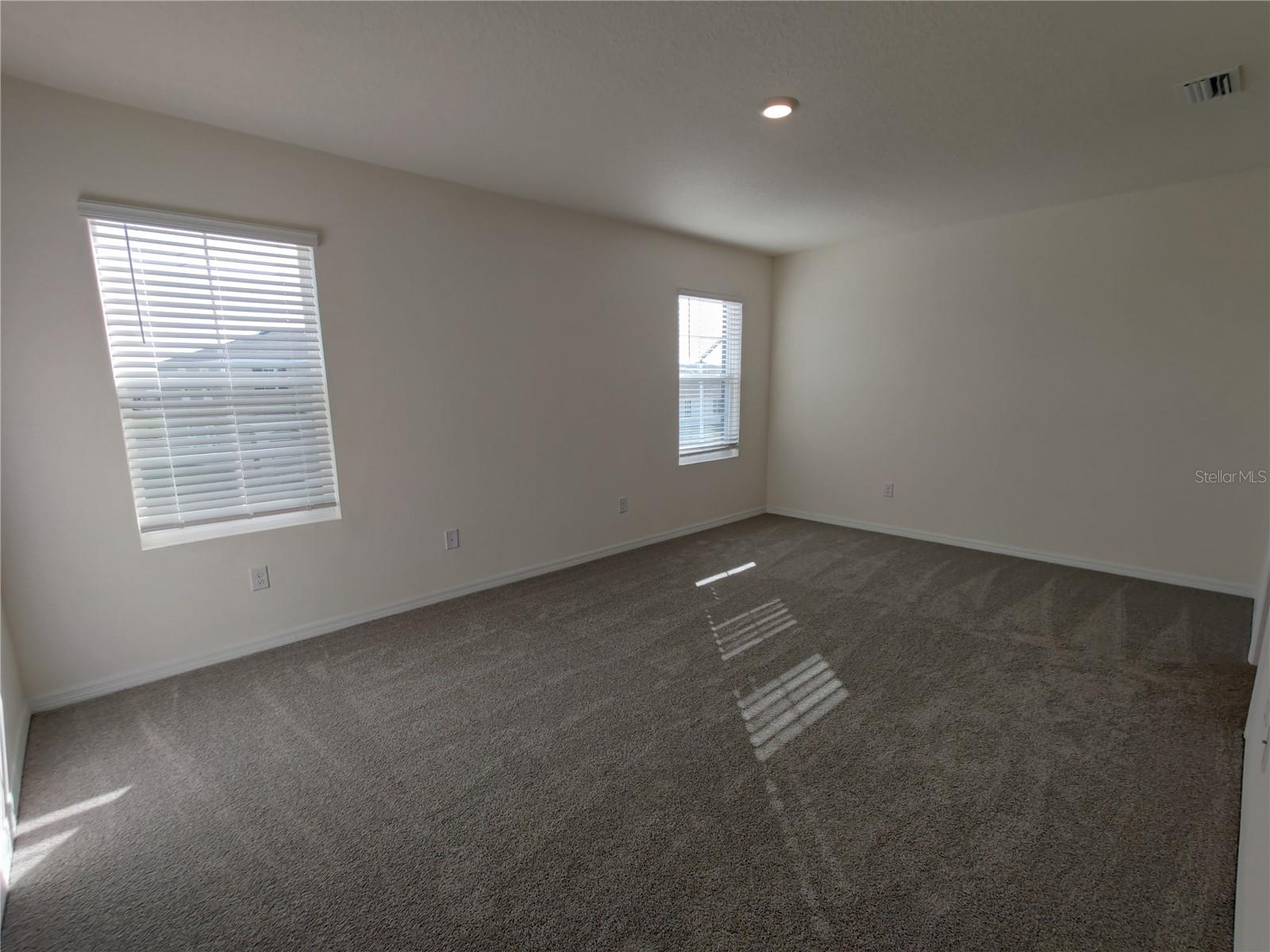 MIRADA PRCL 17-2 - Residential