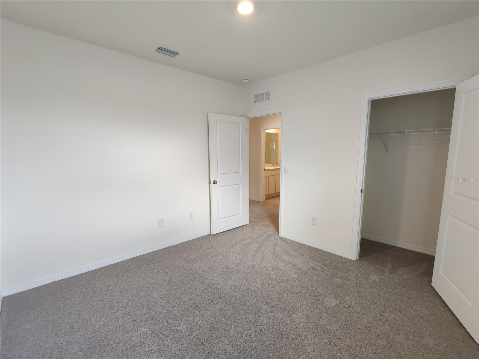 MIRADA PRCL 17-2 - Residential