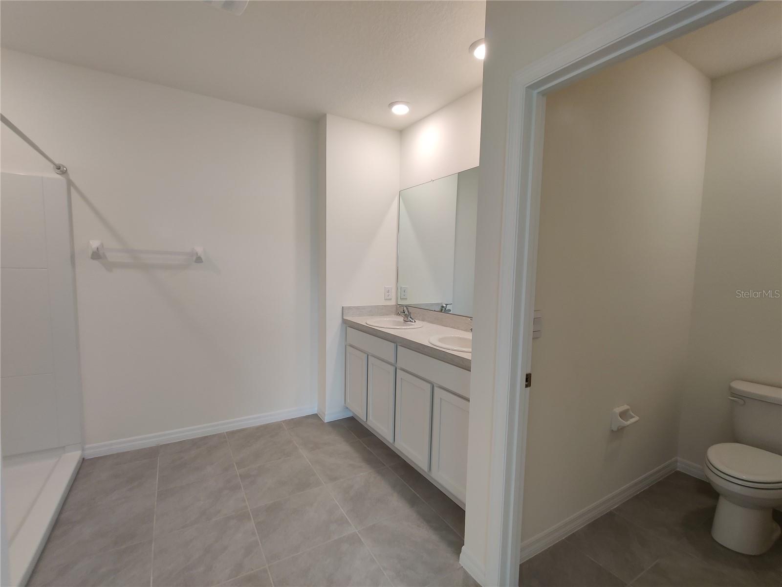 MIRADA PRCL 17-2 - Residential