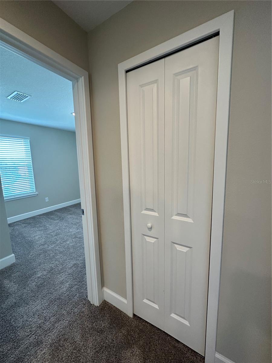 TOWNHOMES AT RIVERS EDGE - Residential Lease