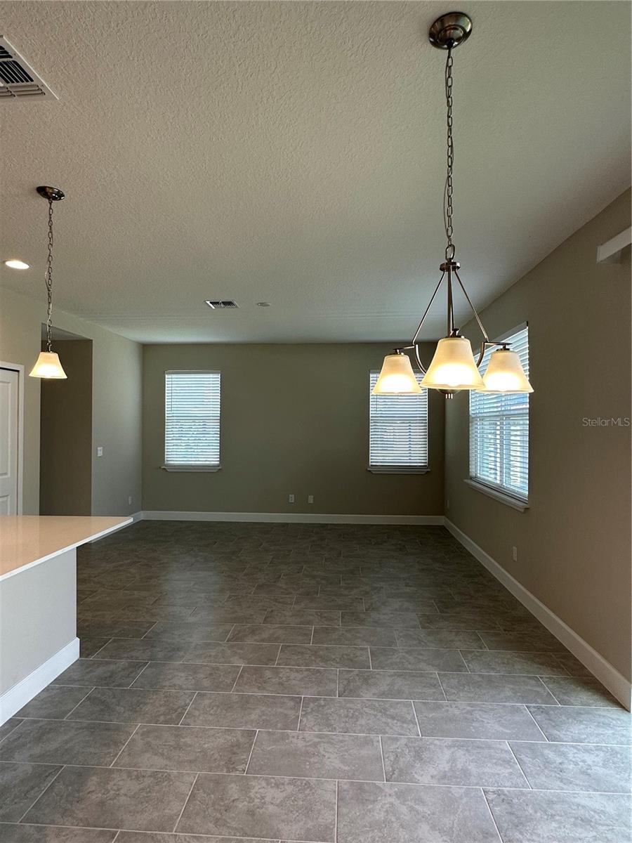 TOWNHOMES AT RIVERS EDGE - Residential Lease