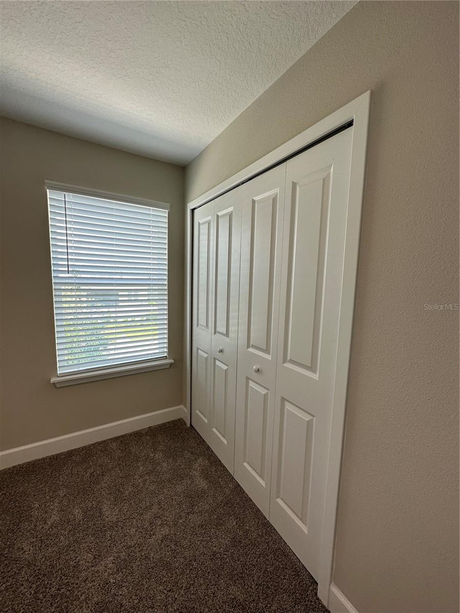 TOWNHOMES AT RIVERS EDGE - Residential Lease