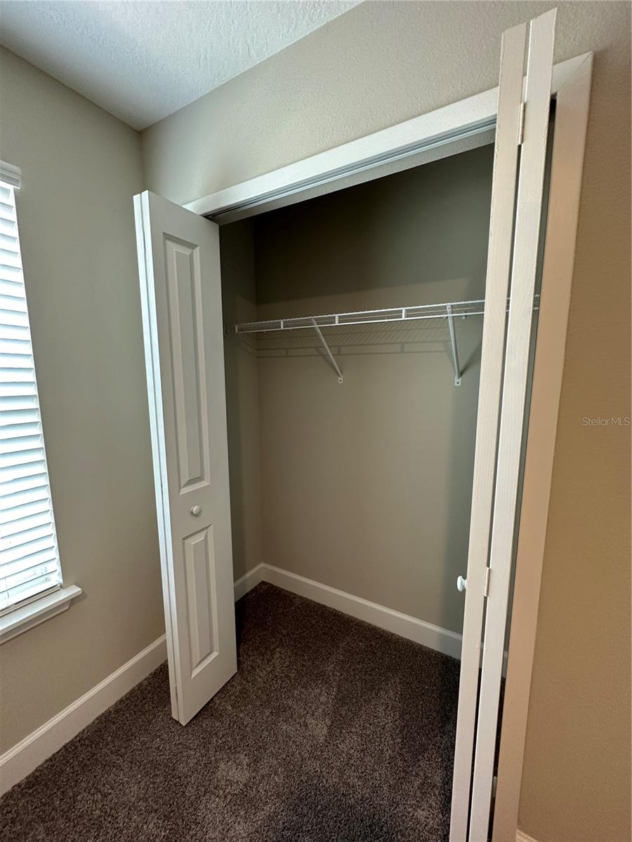 TOWNHOMES AT RIVERS EDGE - Residential Lease