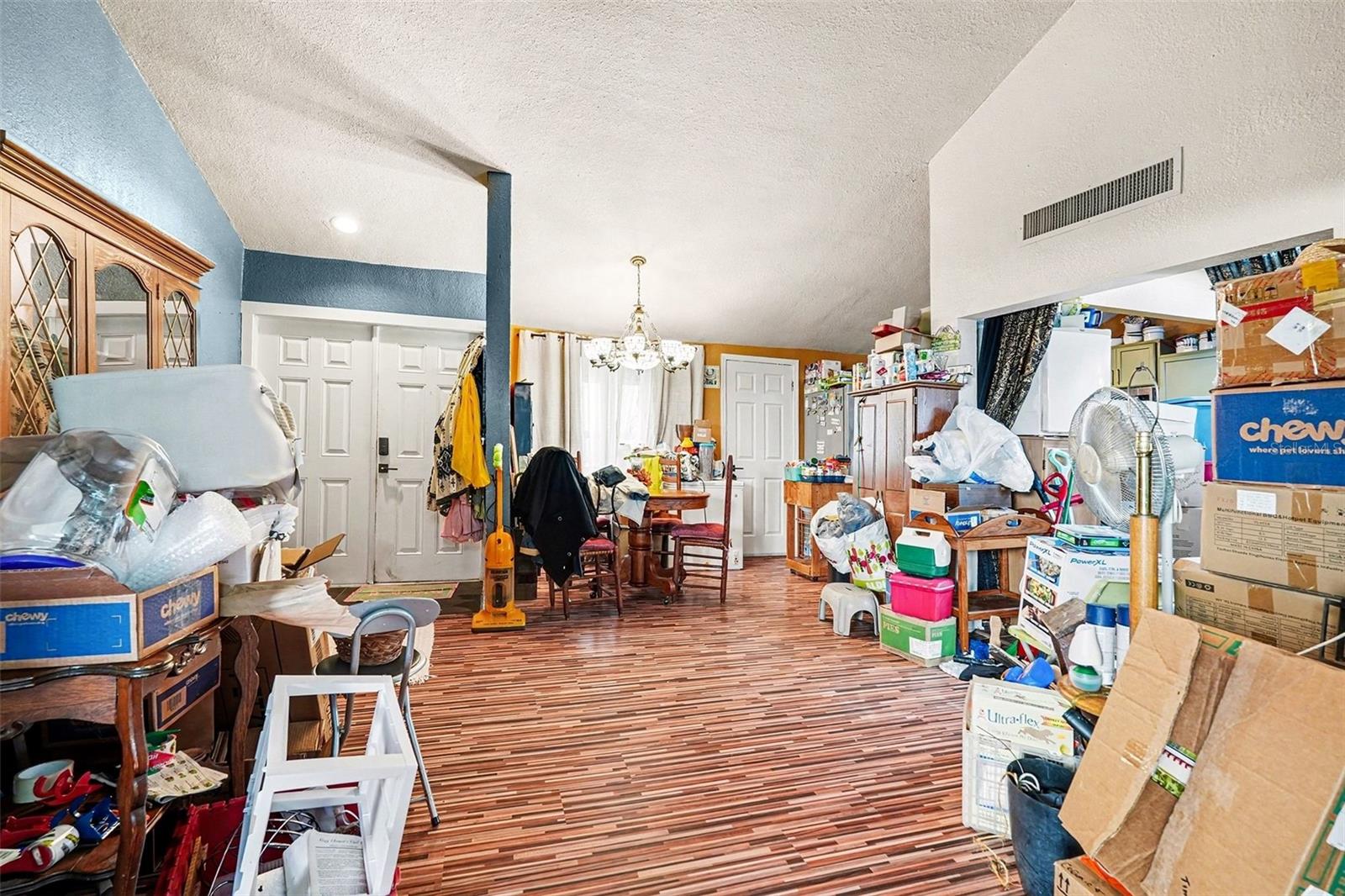 BEACON WOODS VILLAGE - Residential