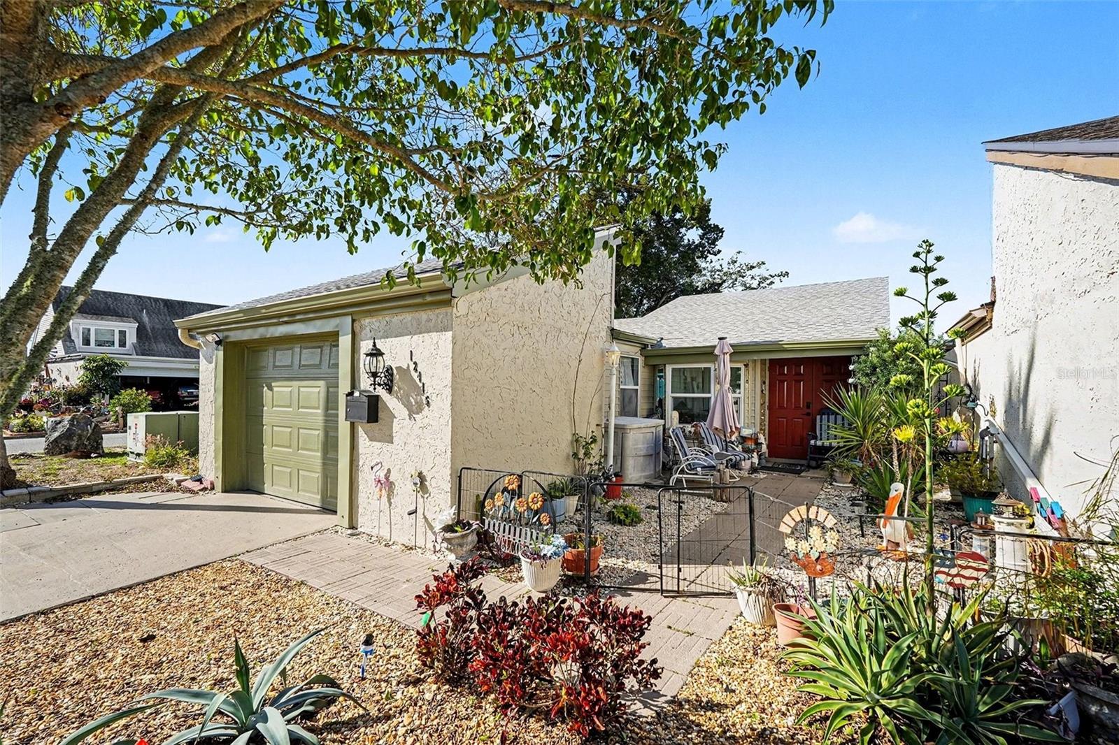 BEACON WOODS VILLAGE - Residential