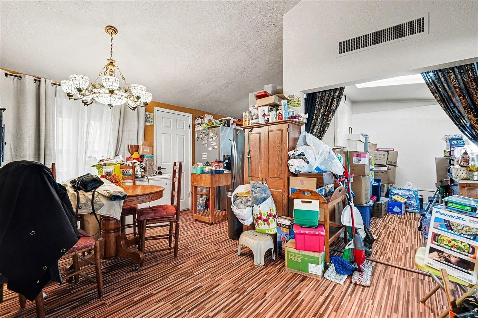 BEACON WOODS VILLAGE - Residential