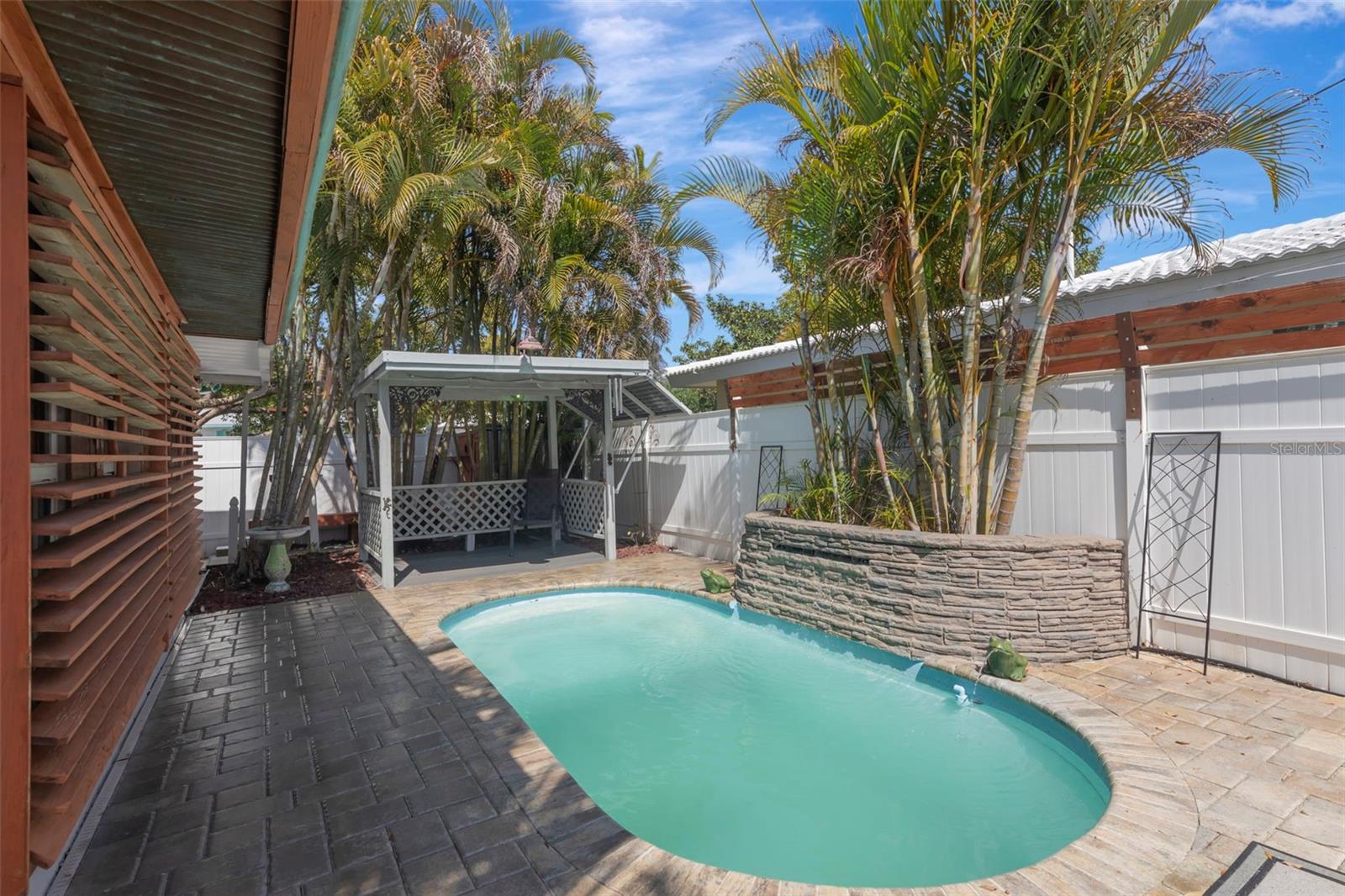 GULF TO BAY ESTATES UNIT 1 REP - Residential