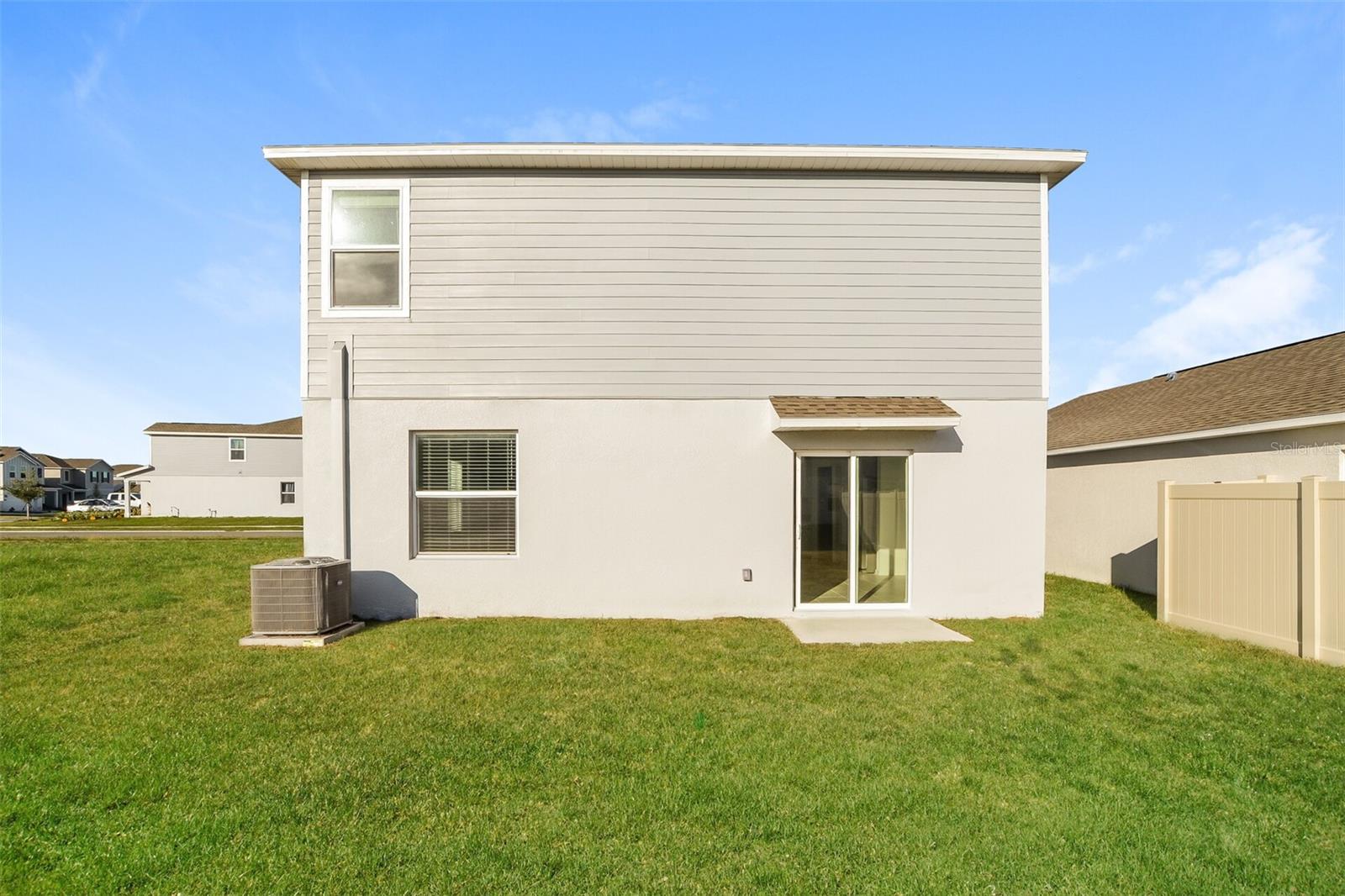 PEACE CRK RESERVE - Residential Lease