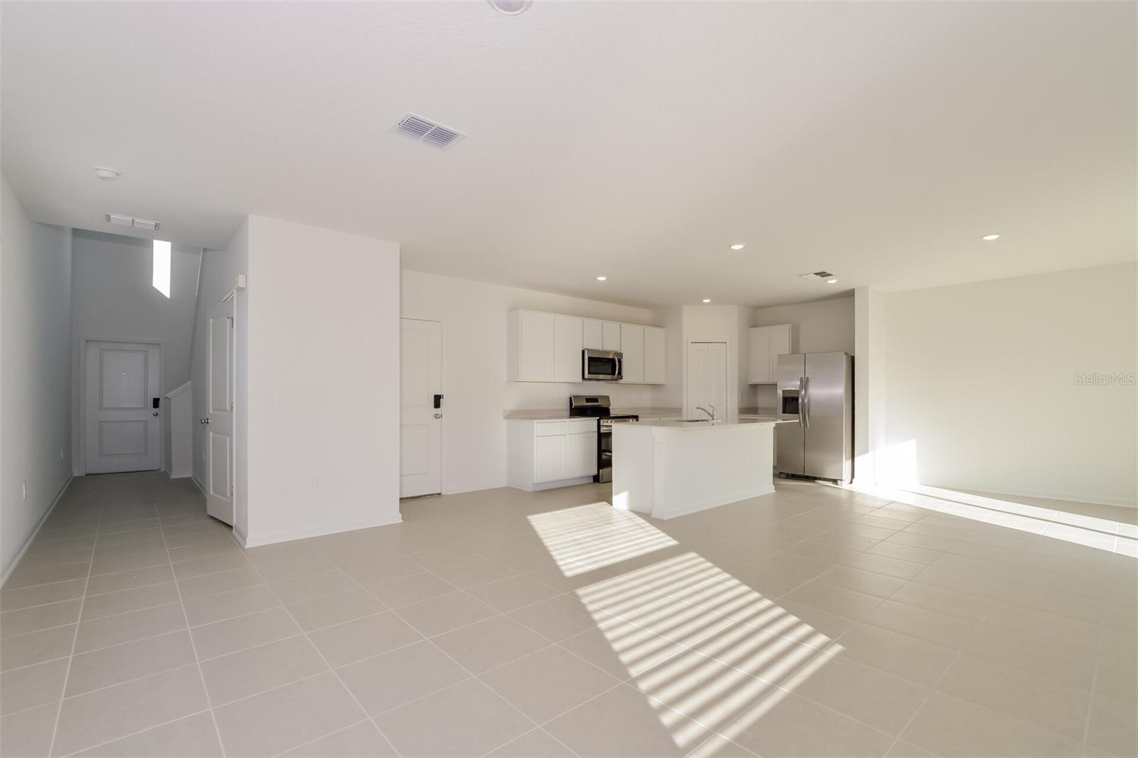 PEACE CRK RESERVE - Residential Lease