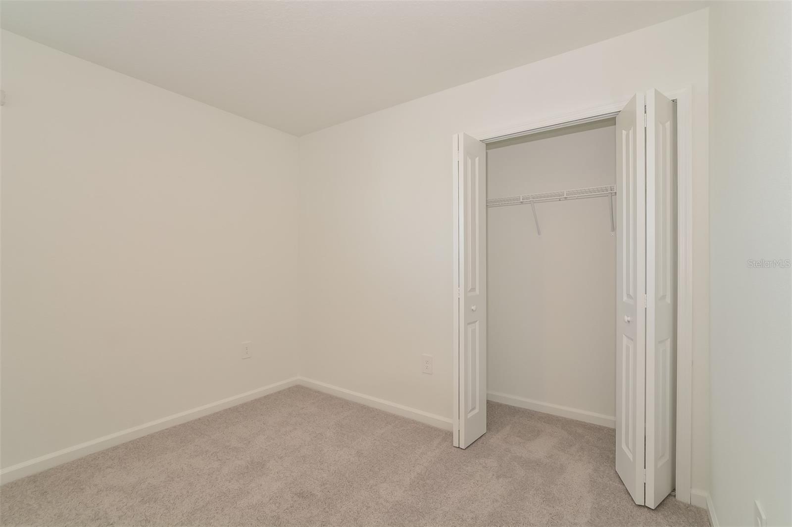 PEACE CRK RESERVE - Residential Lease