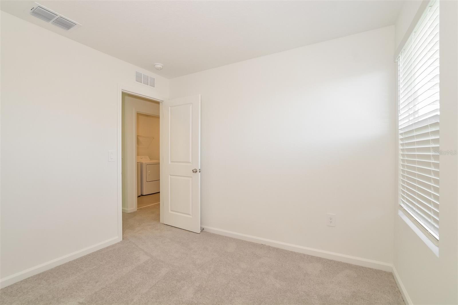 PEACE CRK RESERVE - Residential Lease