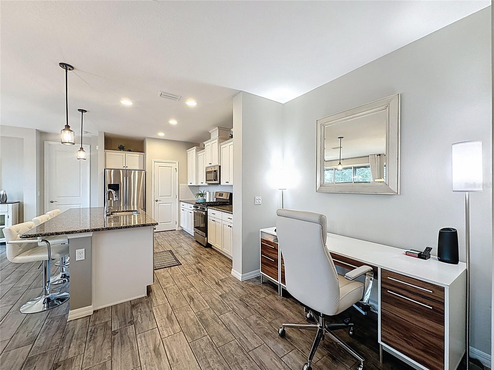 CASCADES/GROVELAND PH 5 - Residential