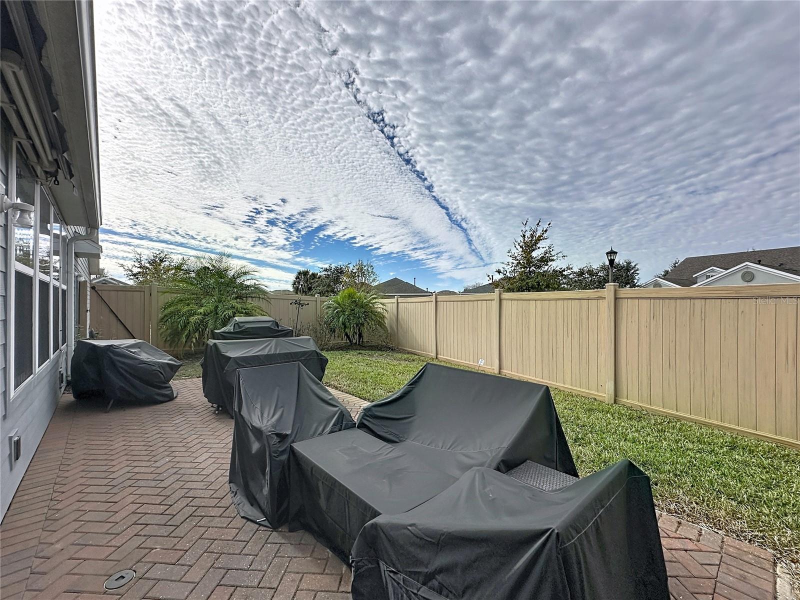 CASCADES/GROVELAND PH 5 - Residential