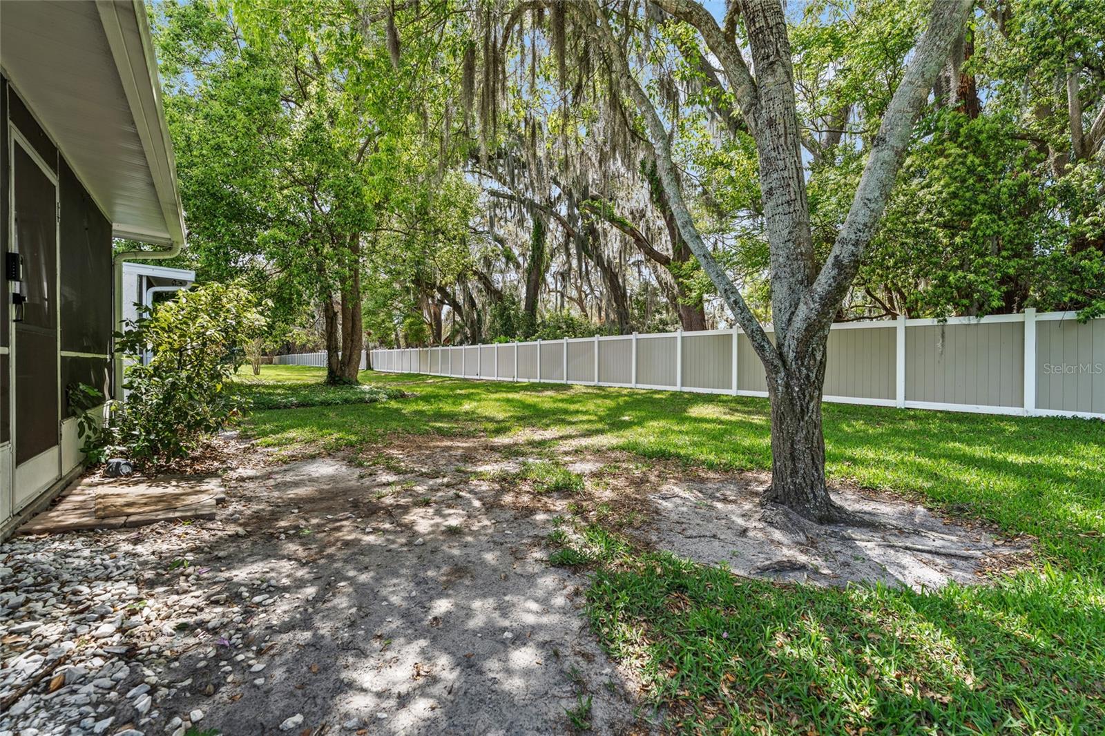 LAZY OAKS CONDO - Residential