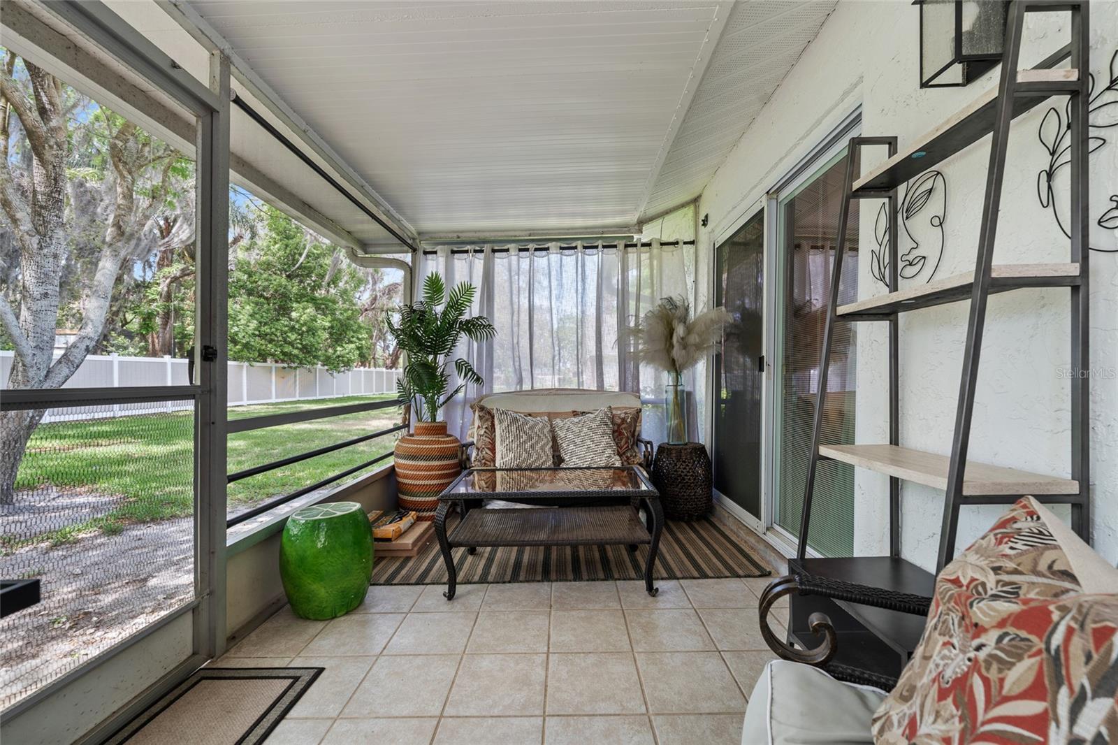 LAZY OAKS CONDO - Residential