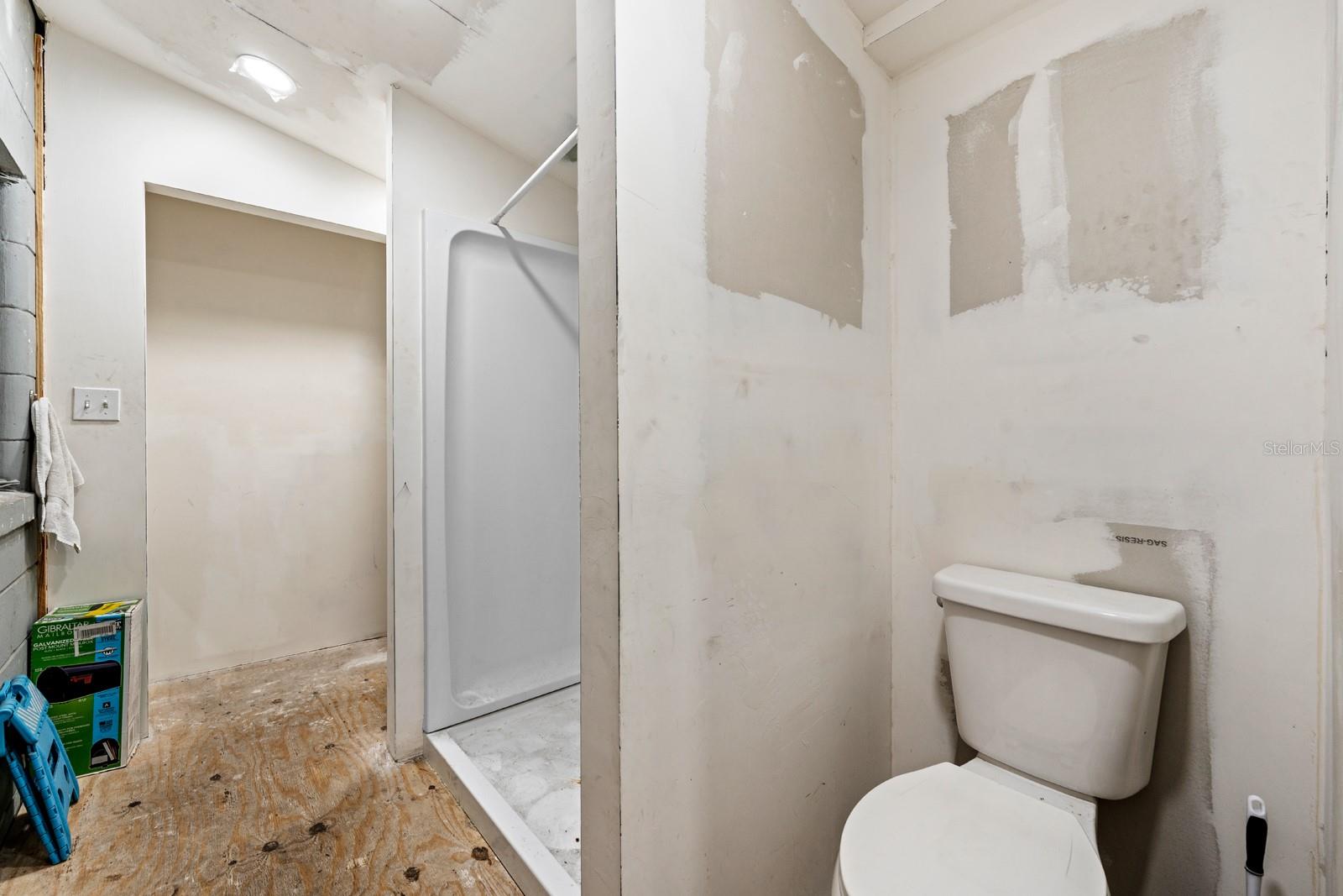 UNPLATTED - Residential