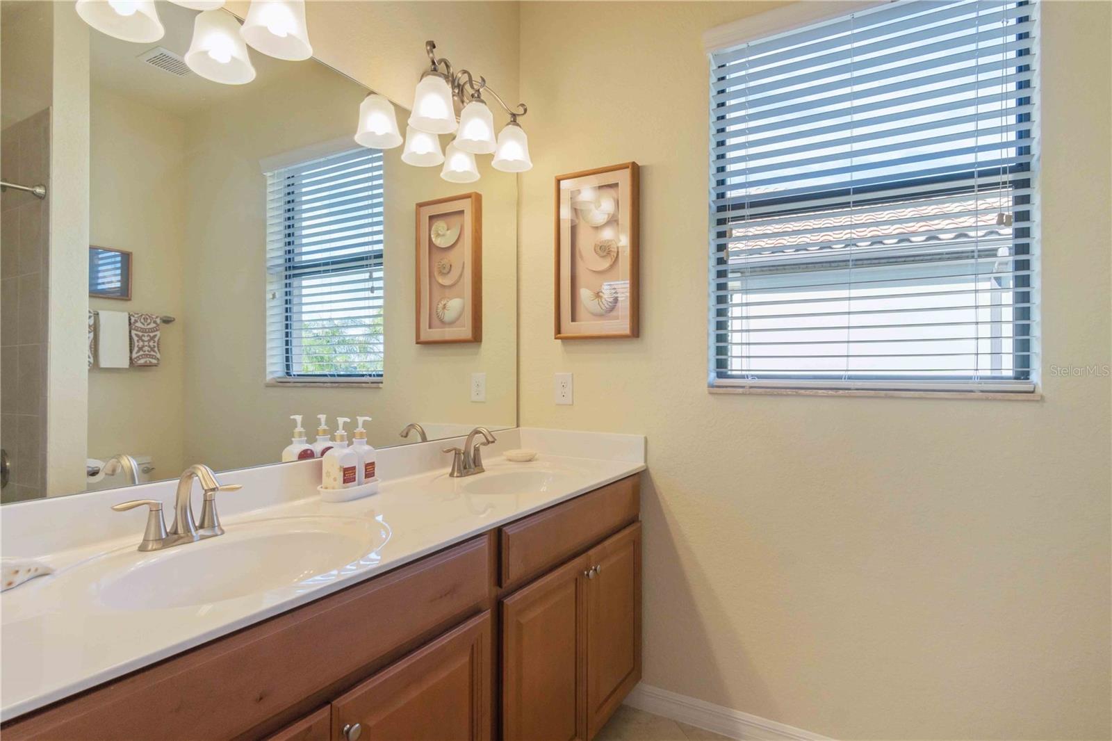 GRAN PARADISO PH 1 - Residential