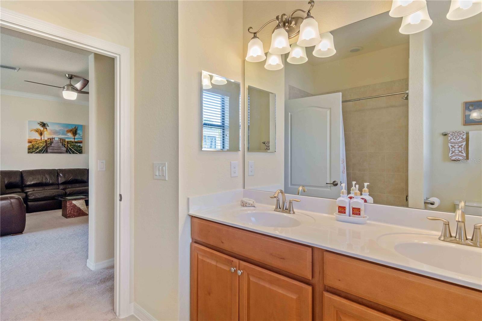 GRAN PARADISO PH 1 - Residential