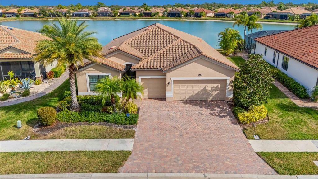 Photo of 20370 Grazie Place, Venice, FL 34293 (MLS # C7520100)