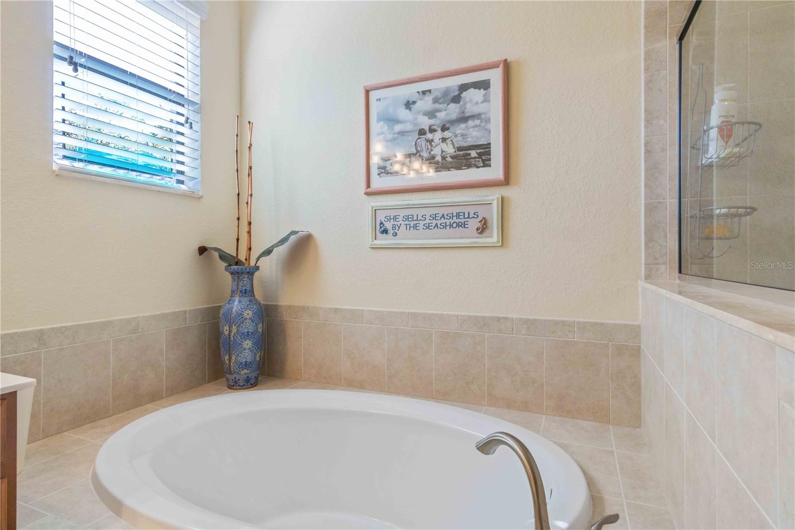 GRAN PARADISO PH 1 - Residential