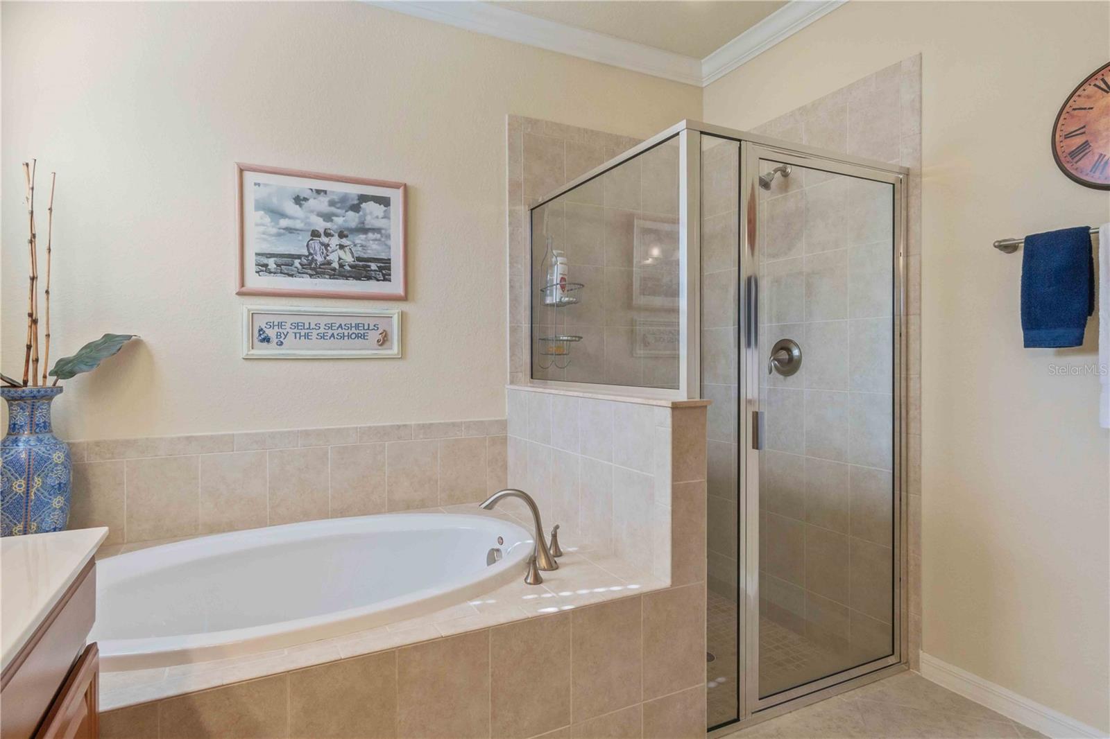 GRAN PARADISO PH 1 - Residential