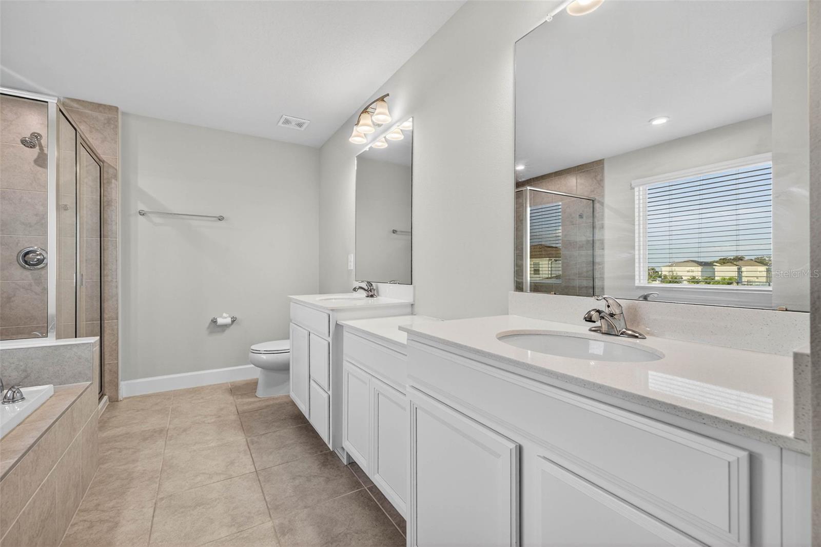 AVALON WOODS - Residential