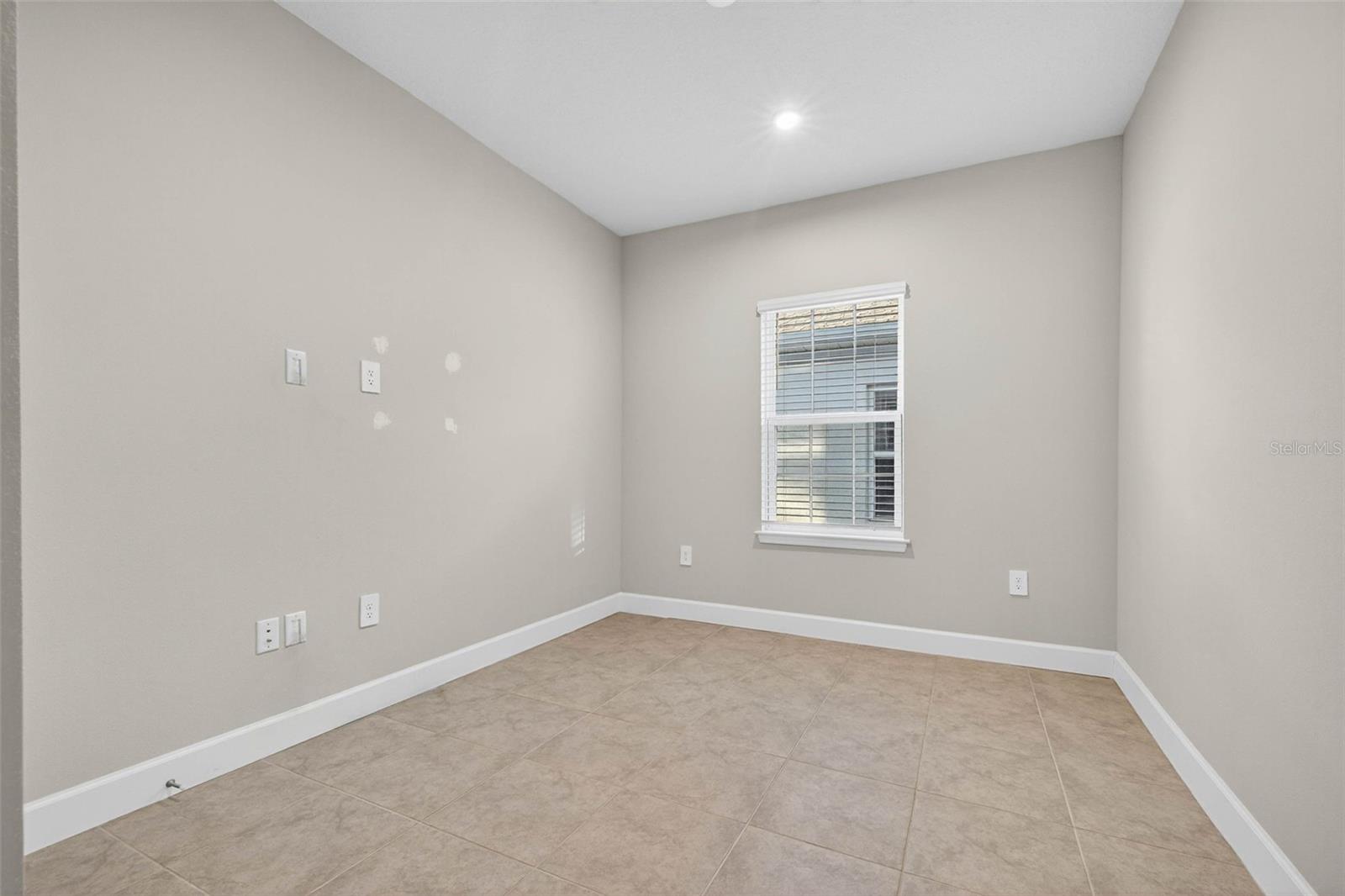 AVALON WOODS - Residential