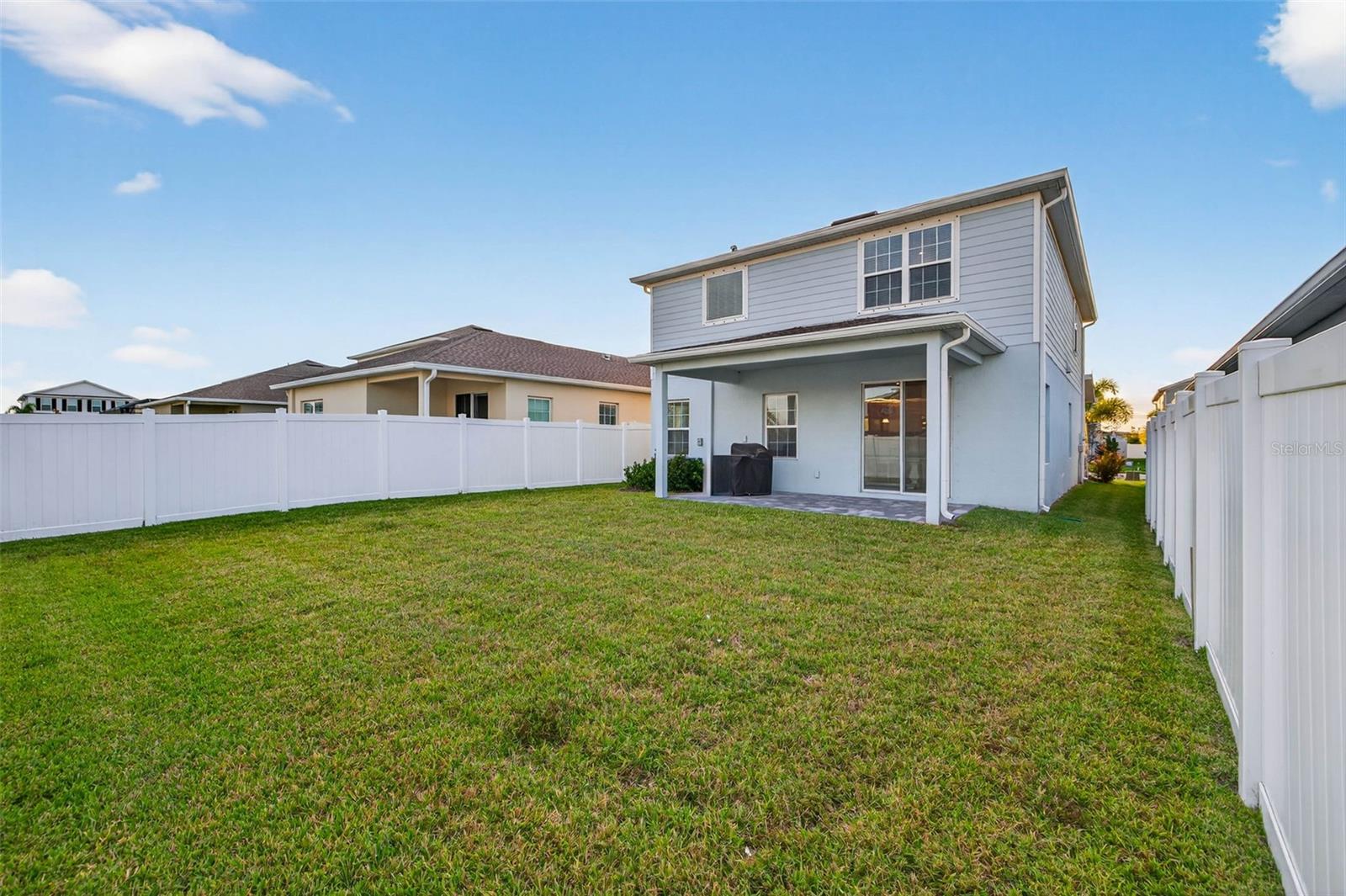 AVALON WOODS - Residential