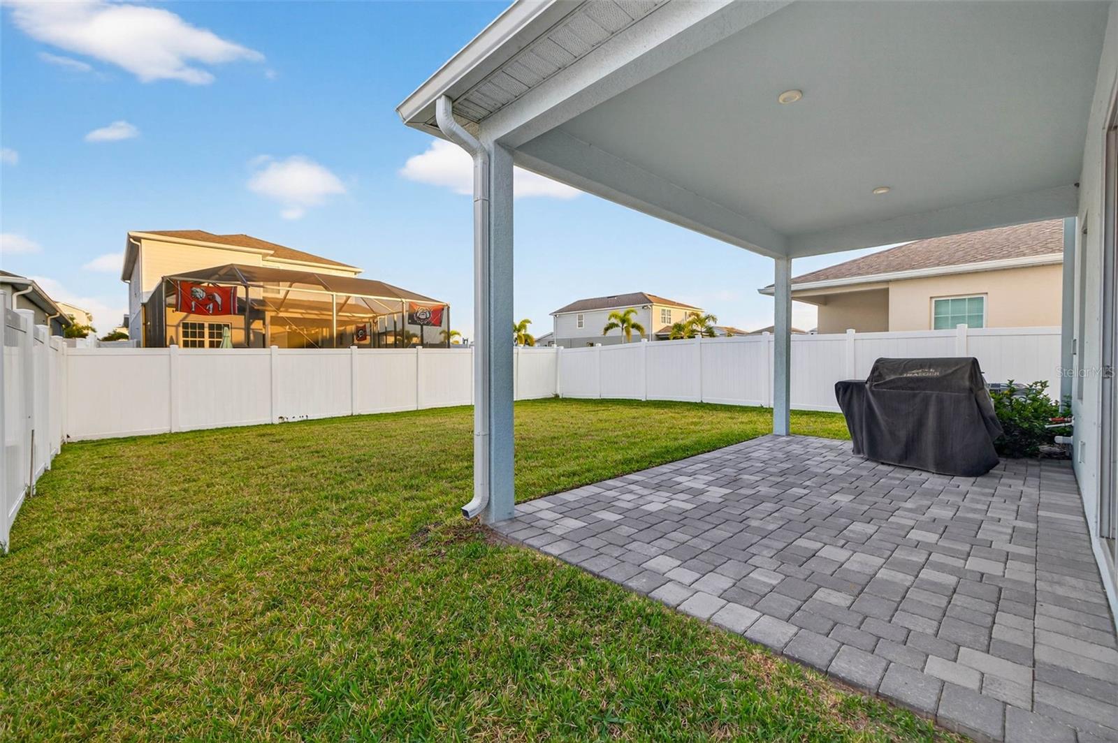 AVALON WOODS - Residential