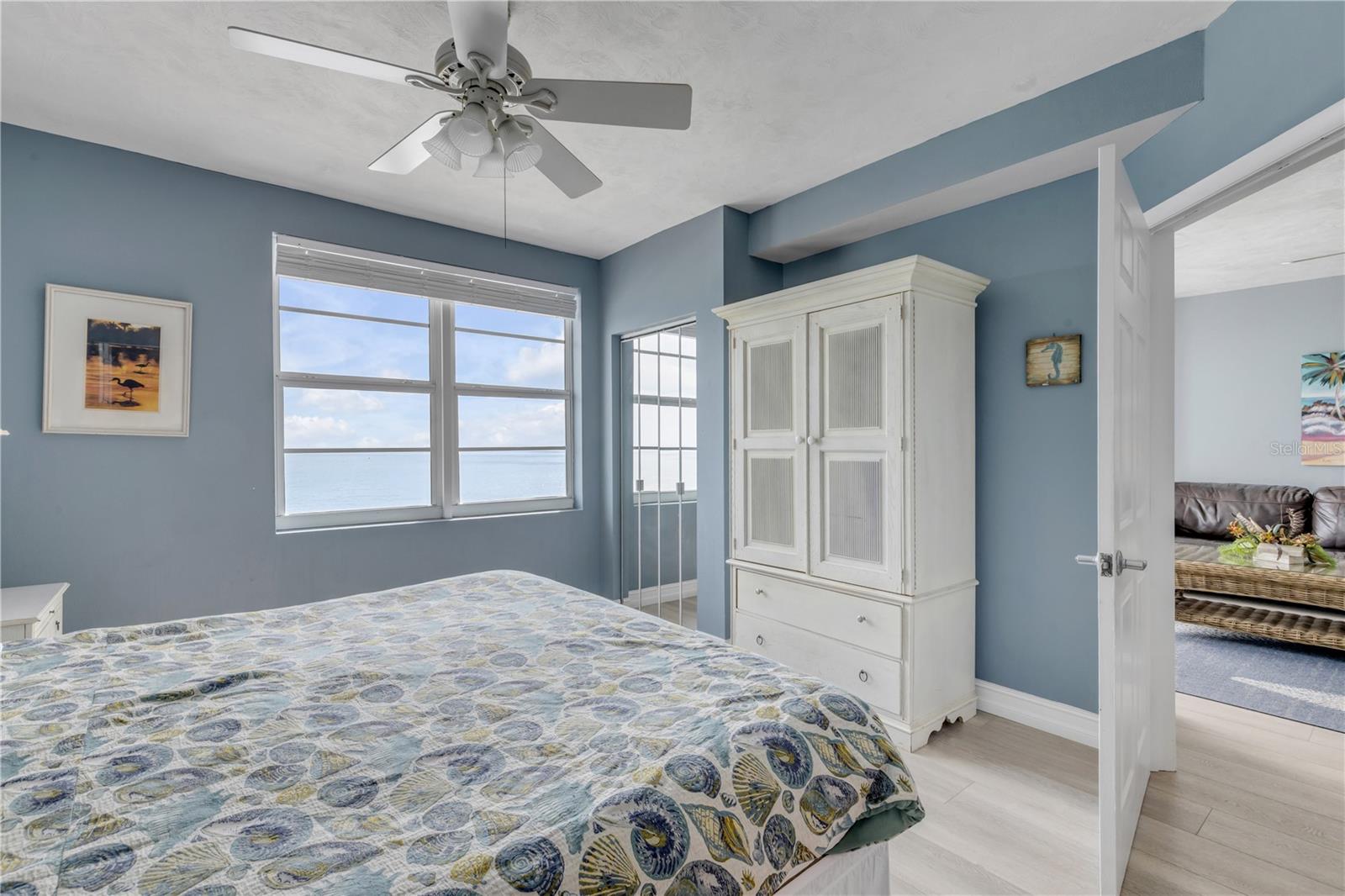 OCEAN WALK 01 DB CONDO - Residential