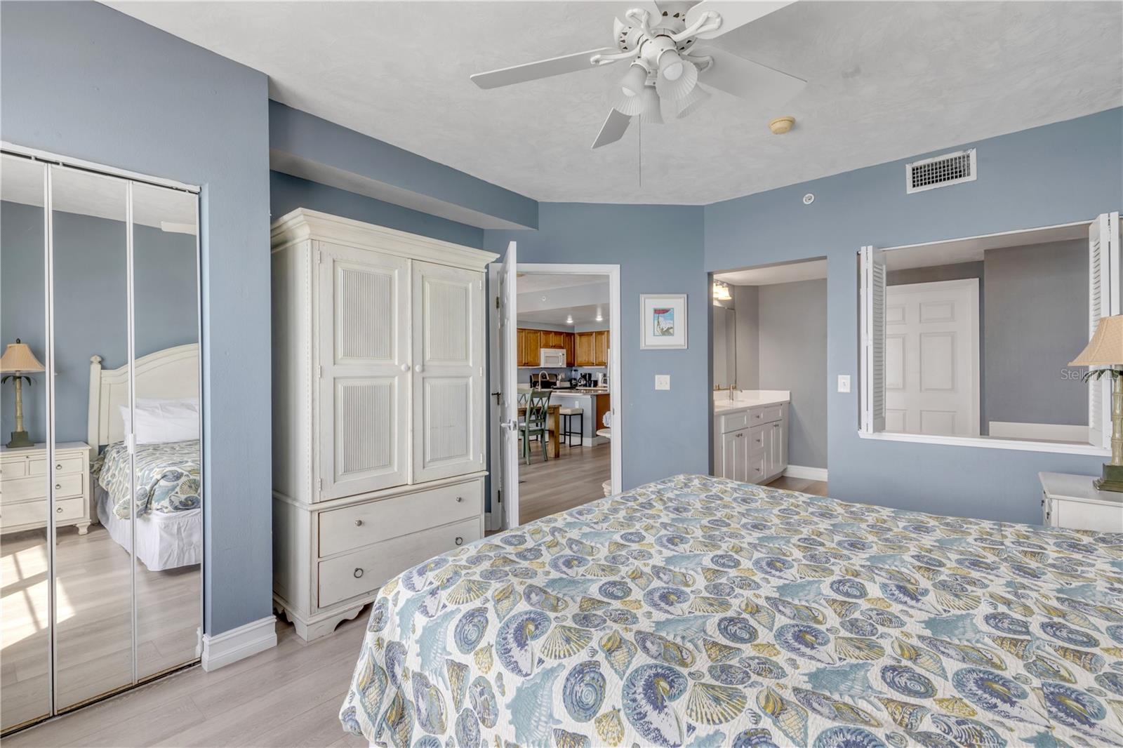 OCEAN WALK 01 DB CONDO - Residential