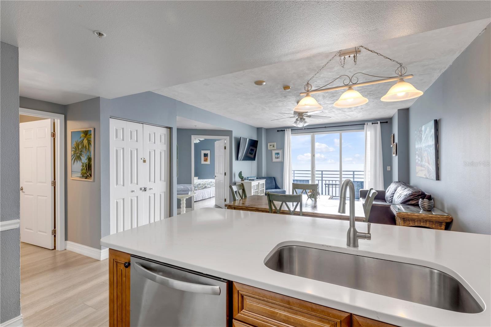 OCEAN WALK 01 DB CONDO - Residential