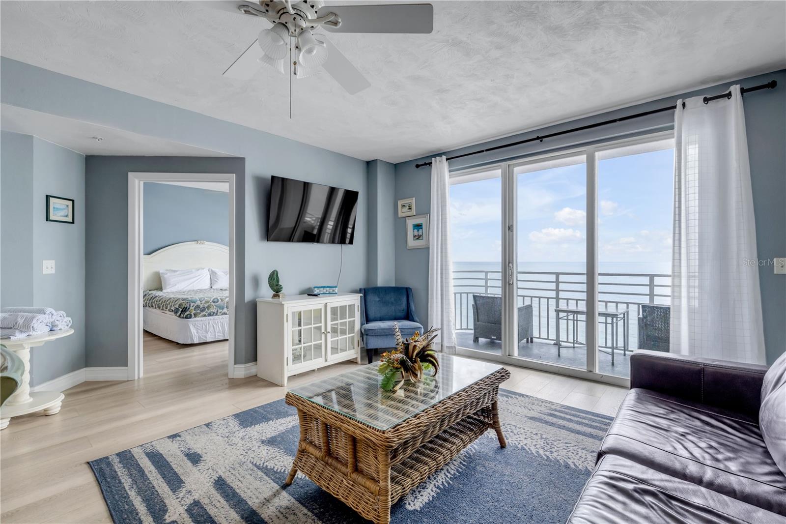 OCEAN WALK 01 DB CONDO - Residential