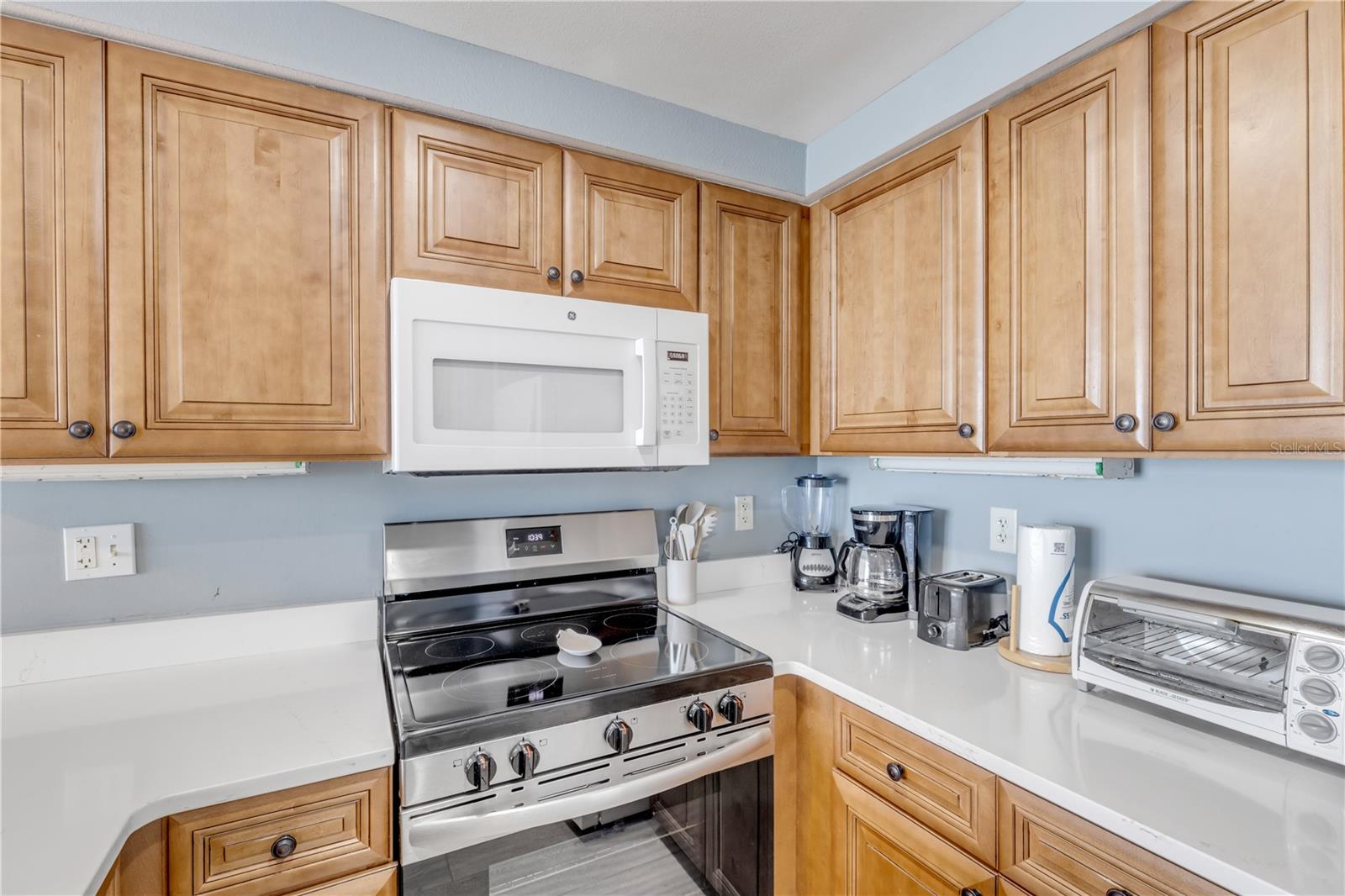 OCEAN WALK 01 DB CONDO - Residential