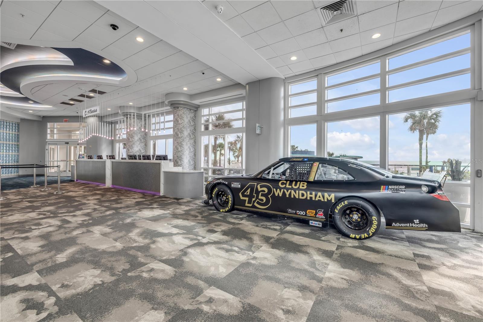 OCEAN WALK 01 DB CONDO - Residential