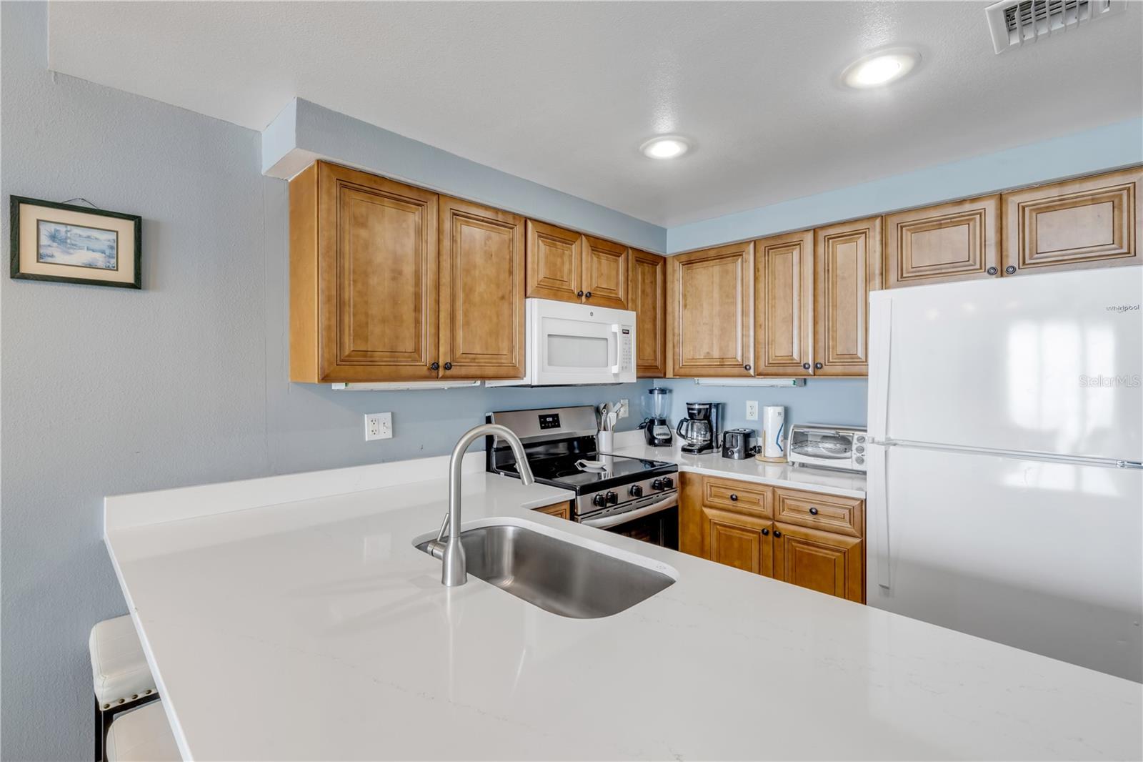 OCEAN WALK 01 DB CONDO - Residential