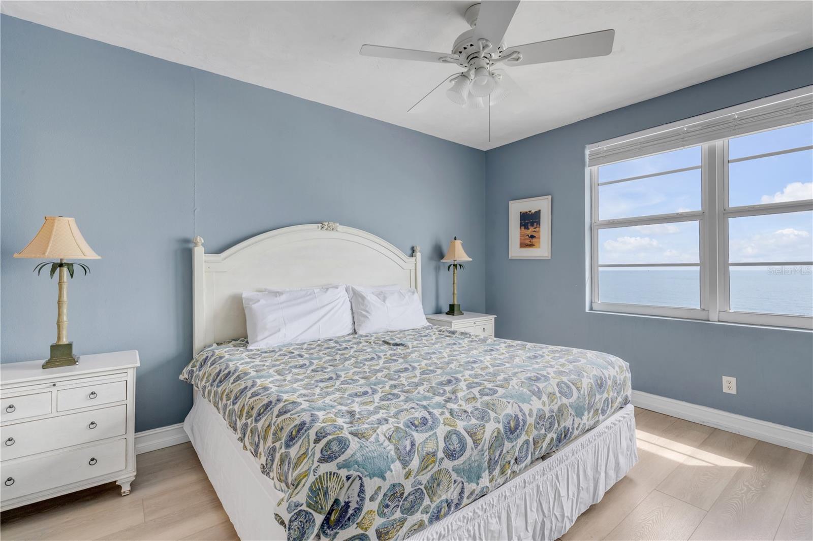 OCEAN WALK 01 DB CONDO - Residential