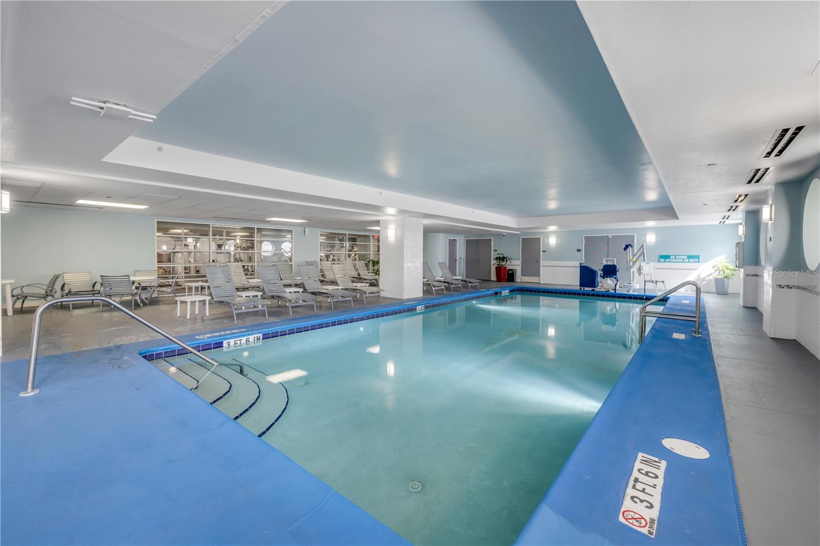 OCEAN WALK 01 DB CONDO - Residential