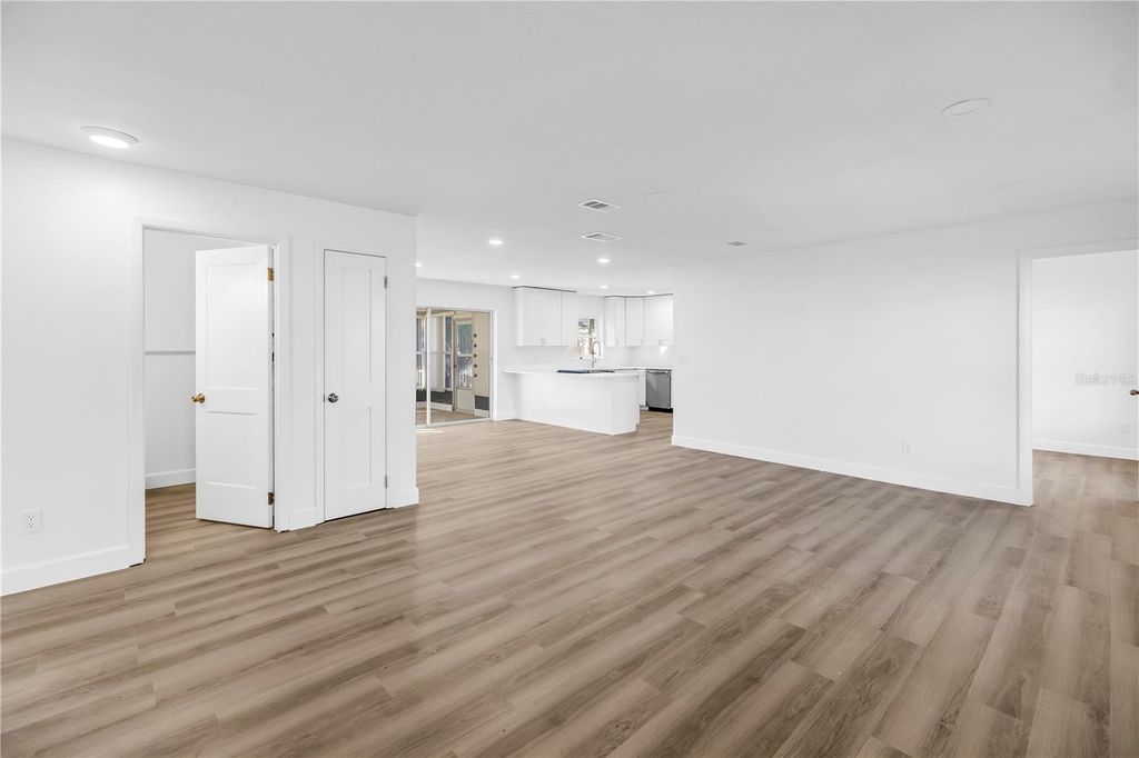 Photo of 6127 18th Street, Zephyrhills, FL 33542 (MLS # TB8444132)