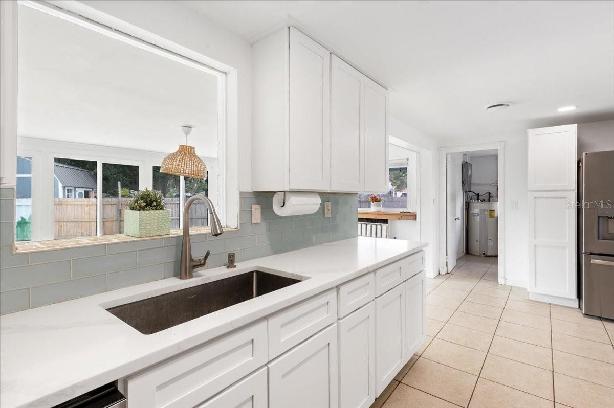 SOUTH VENICE - Residential