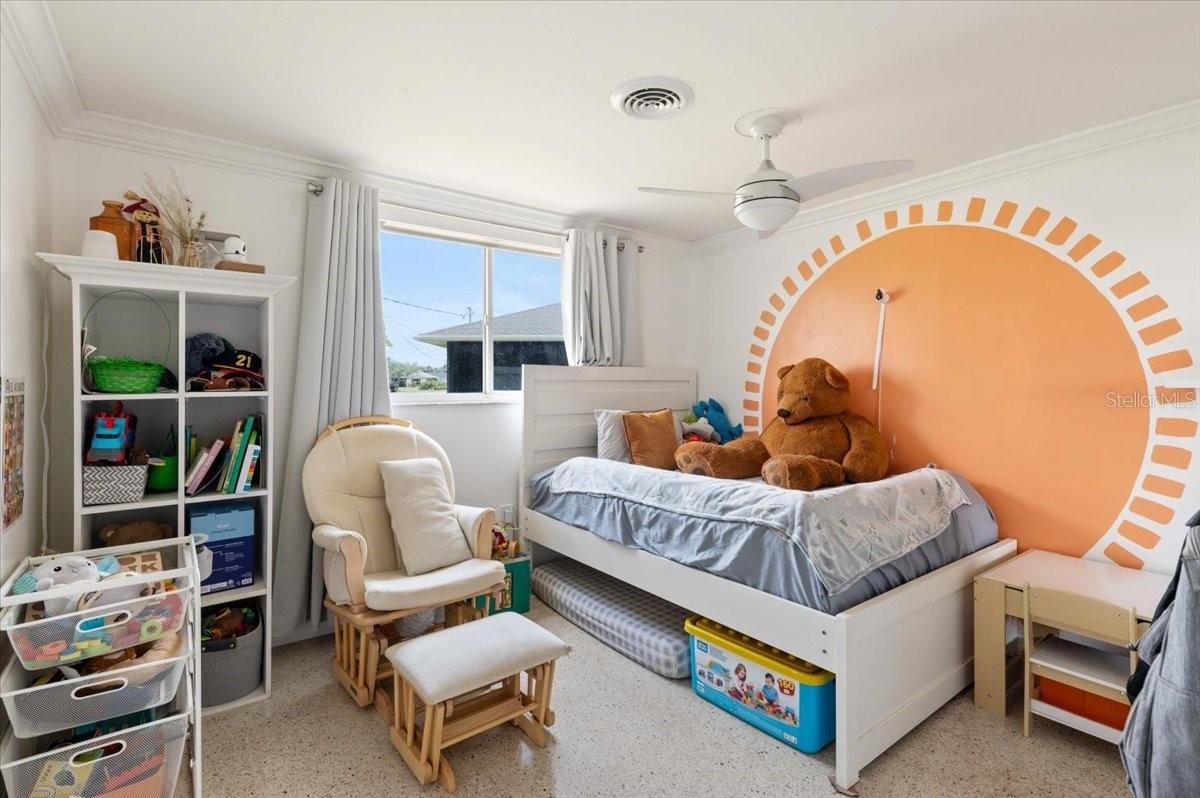 SOUTH VENICE - Residential