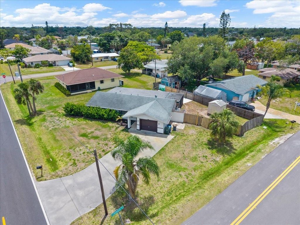 Photo of 4508 Pompano Road, Venice, FL 34293 (MLS # A4690903)