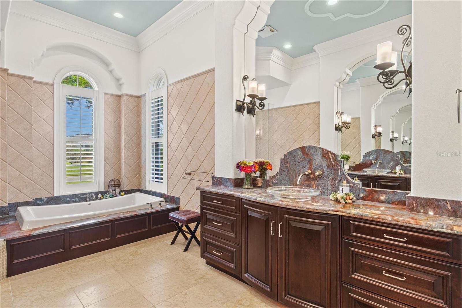 WINDING RIVER - Residential