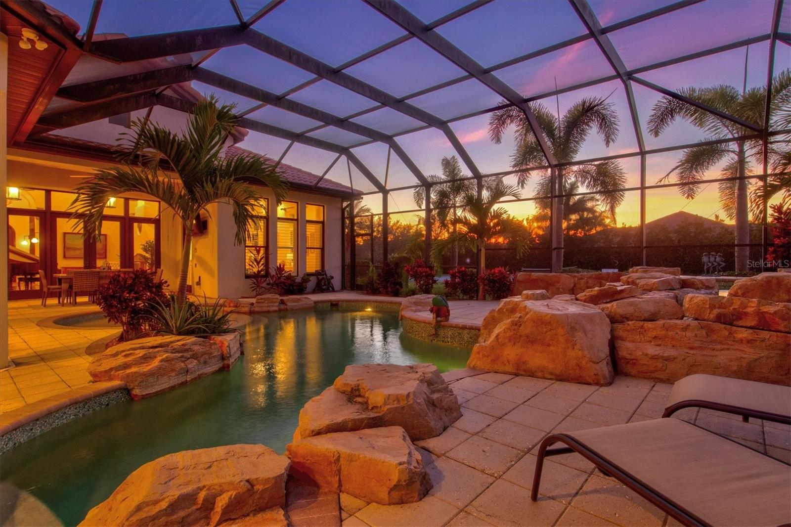 WINDING RIVER - Residential