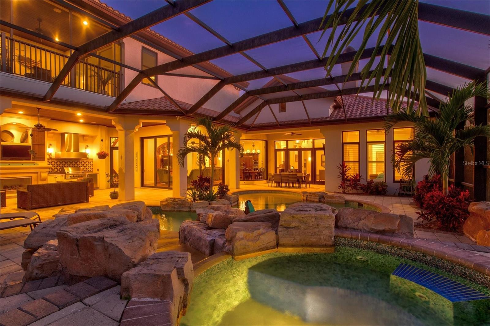 WINDING RIVER - Residential